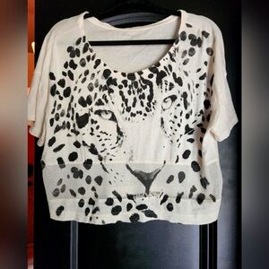 Express Tiger Tshirt With Hole Detail Across The Bottom Size Large